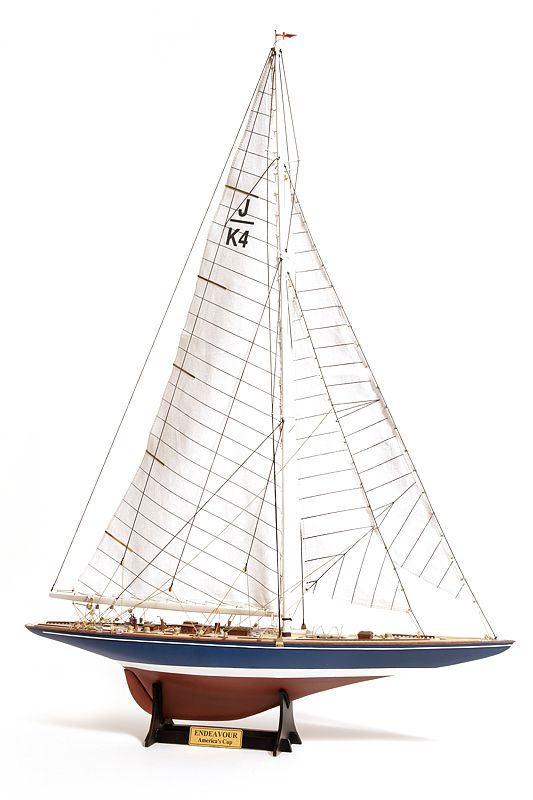 Stavebnice jachty Endeavour